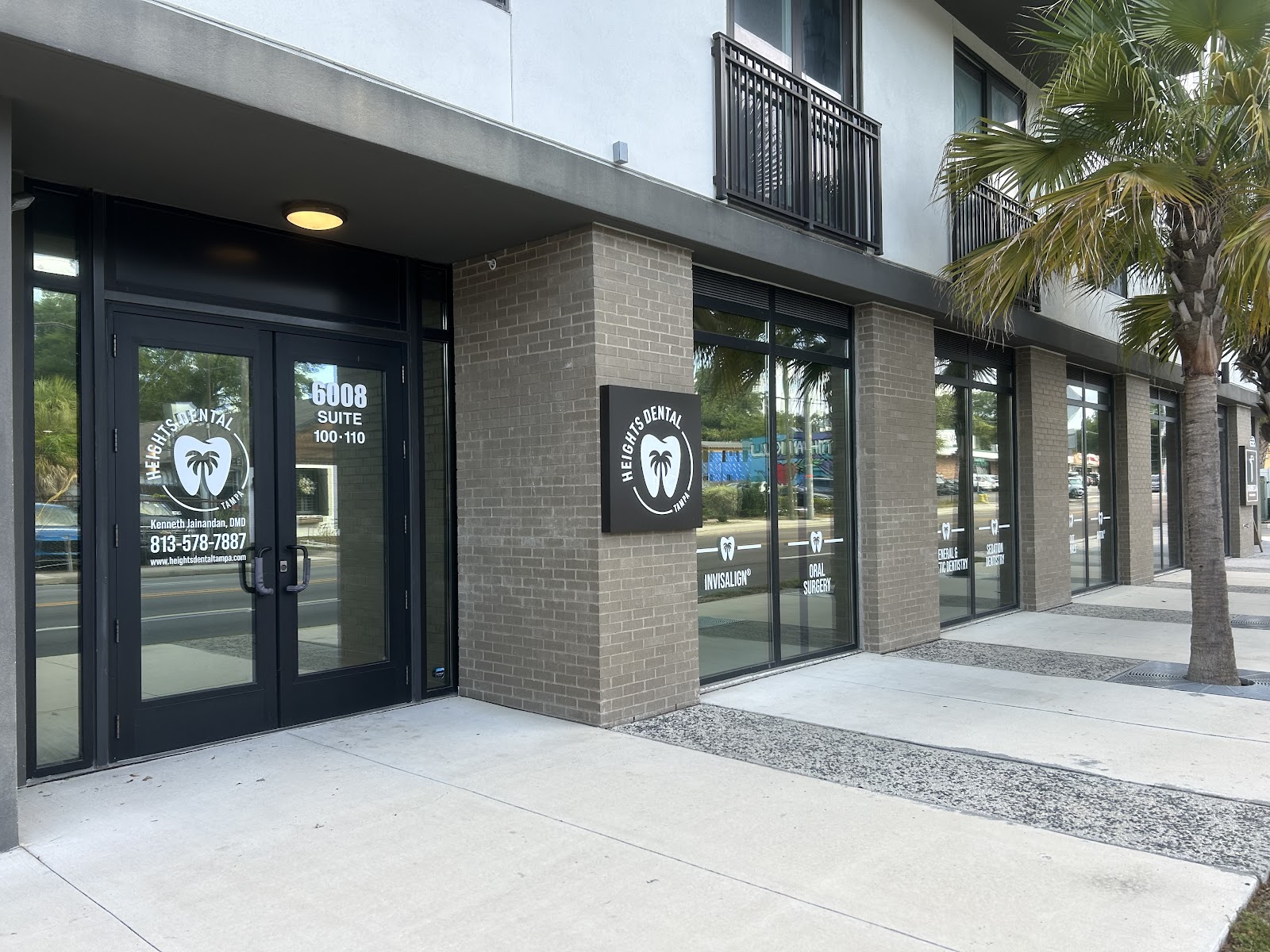 Operatory at Heights Dental